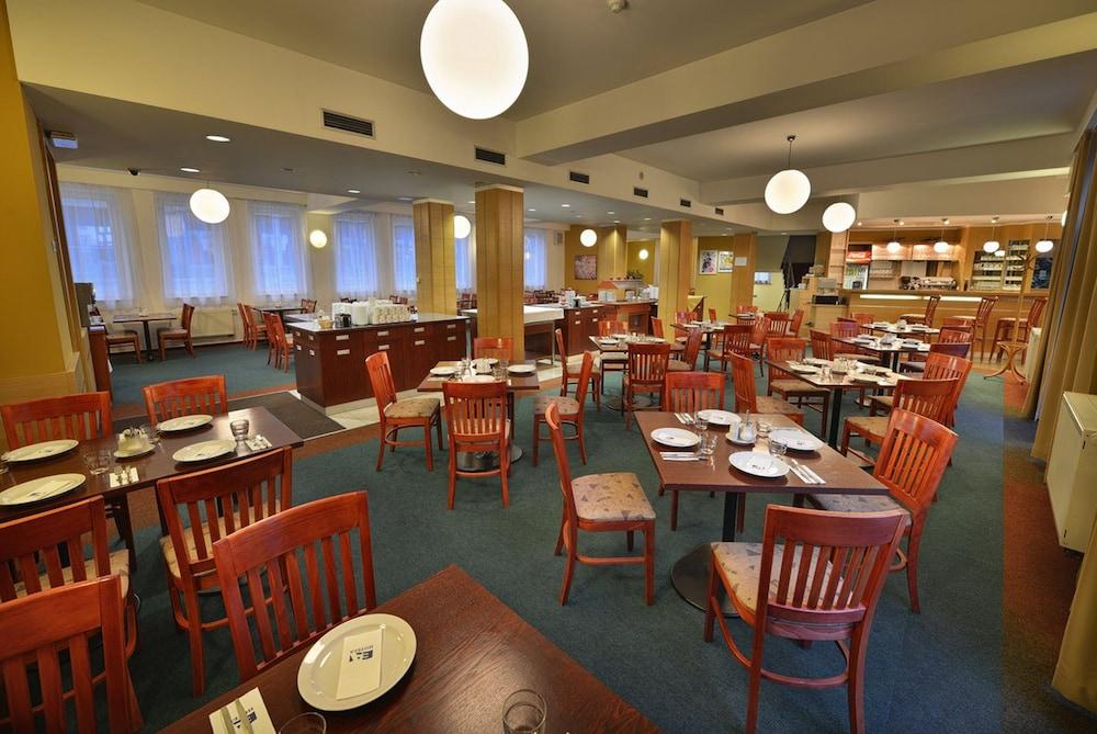 Hotel Ea Populus Praga