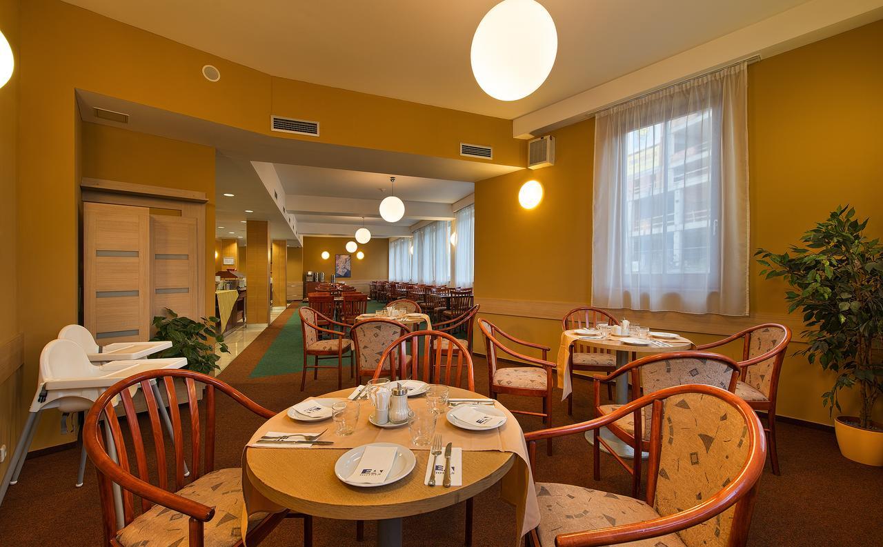 Hotel Ea Populus Praga